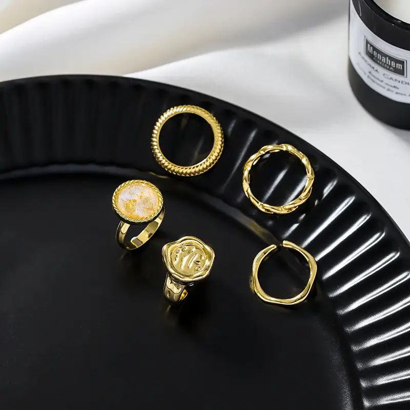 Five-piece crystal index ring suit set for women - Image 4