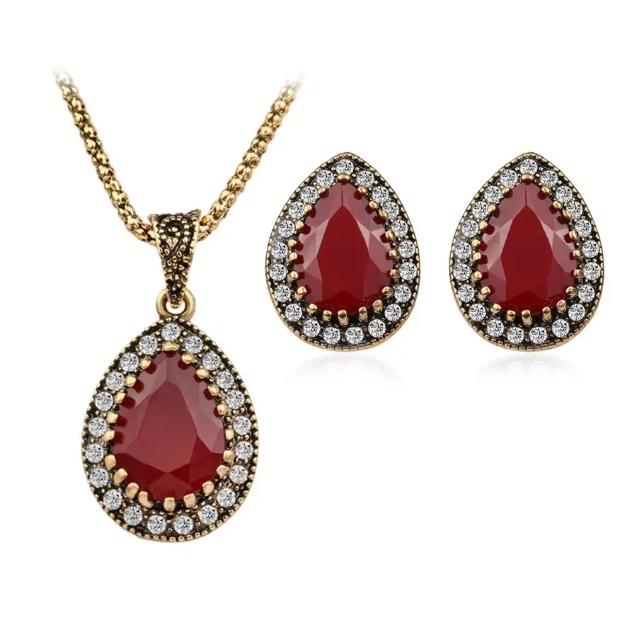 European & American Retro Jewelry Set with Water Drop Design