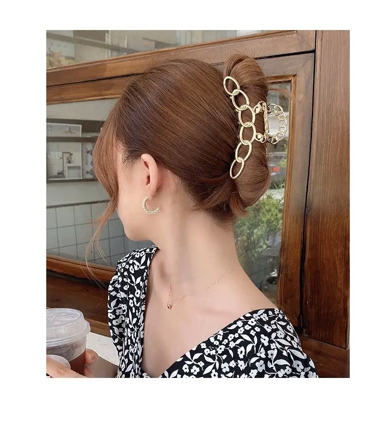 Korean Ins Large Shark Clip Hair Accessory Gold — feature 16