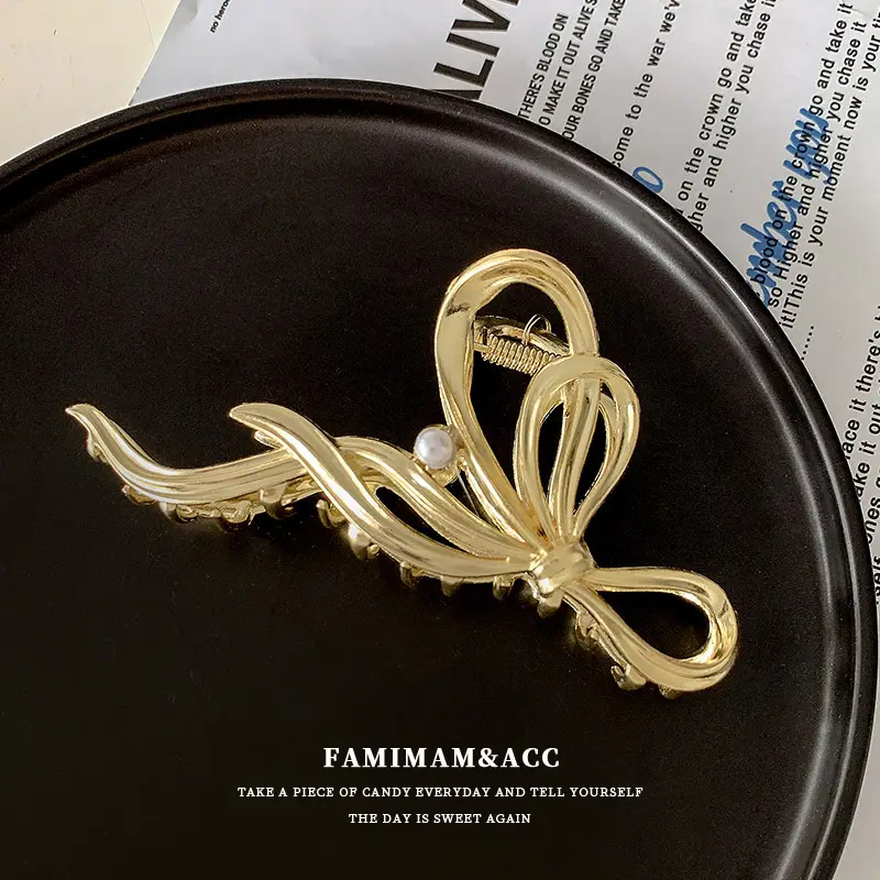 Korean Ins Large Shark Clip Hair Accessory Gold - Image 13