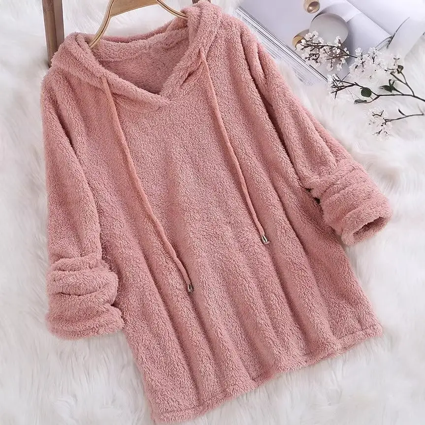 Pink Plush Hooded Pajama Set for Women - Image 10