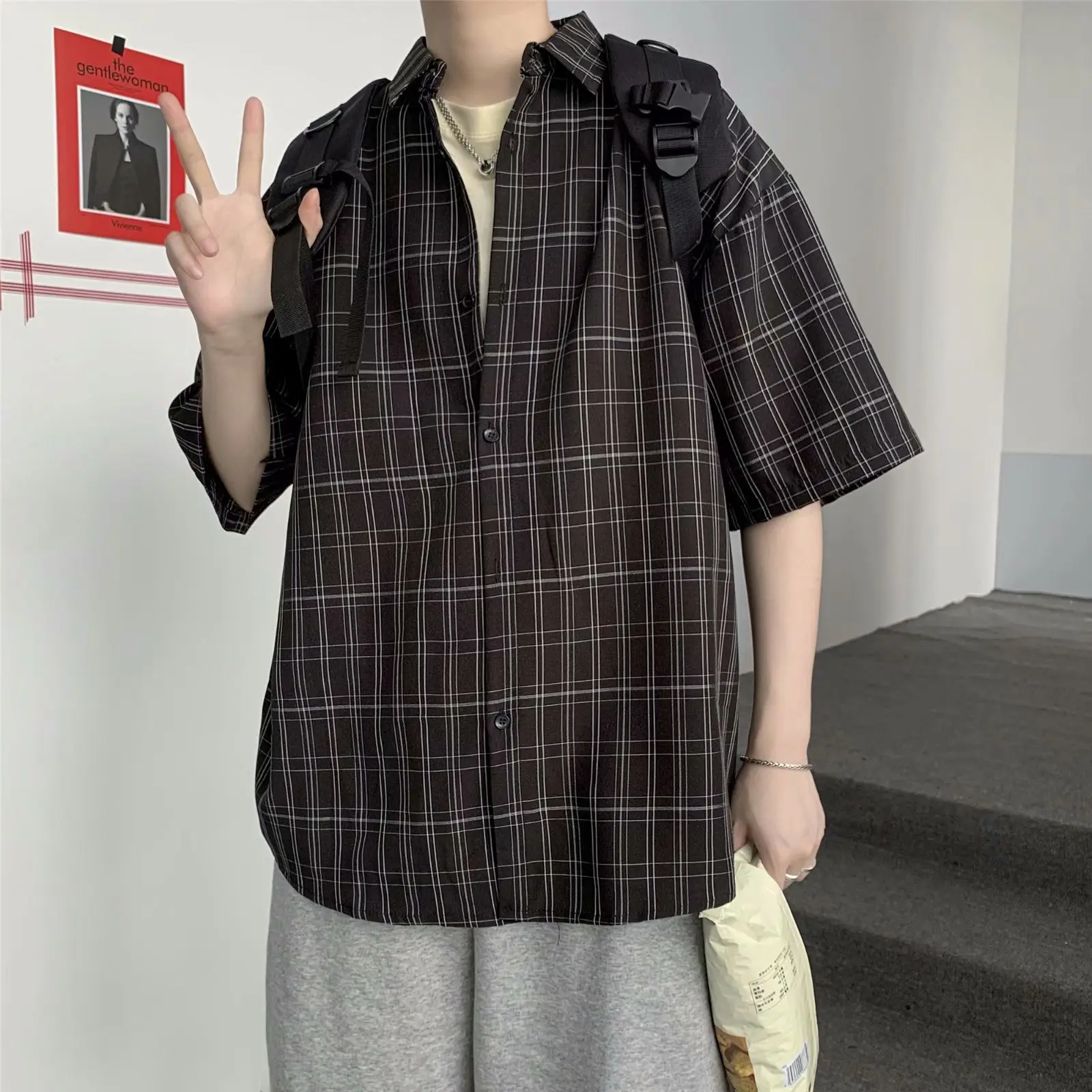 Men's Plaid Half Sleeve Shirt Summer Wear - Image 2