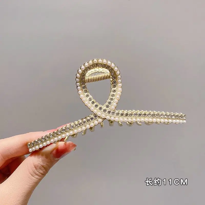 Elegant Metal Hair Clip for Women 8cm - Image 16