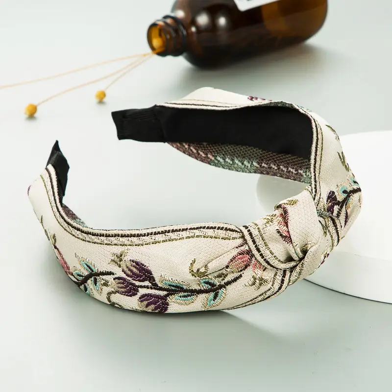Vintage Embroidered Knot Hair Hoop for Women - Image 4