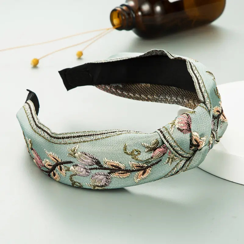 Vintage Embroidered Knot Hair Hoop for Women - Image 5