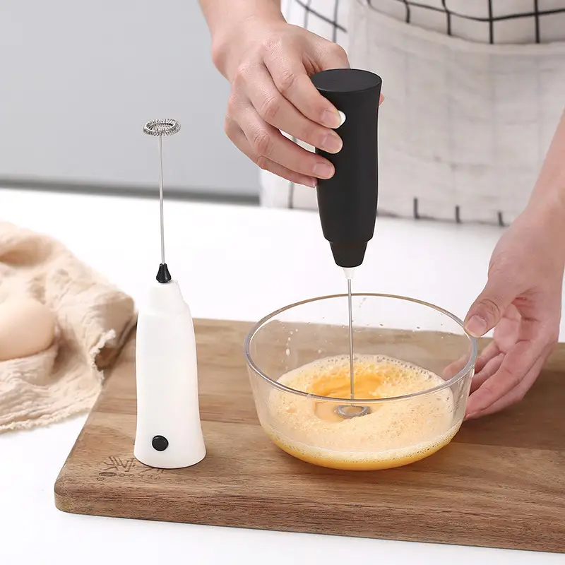 Portable Electric Egg Beater for Kitchen Use - Image 6