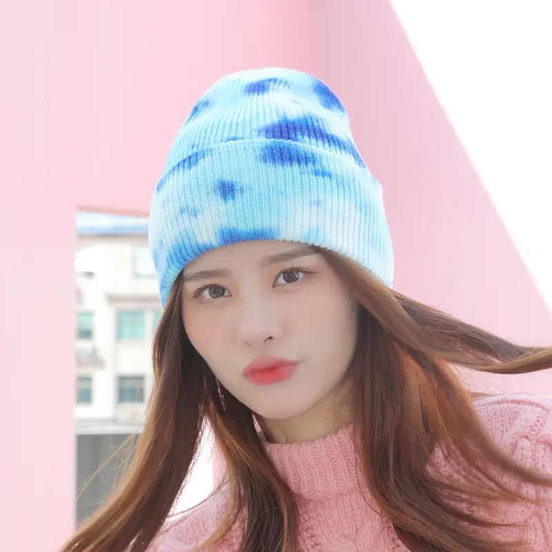 Two-Tone Woolen Couple's Hat for Cold Weather - Image 5