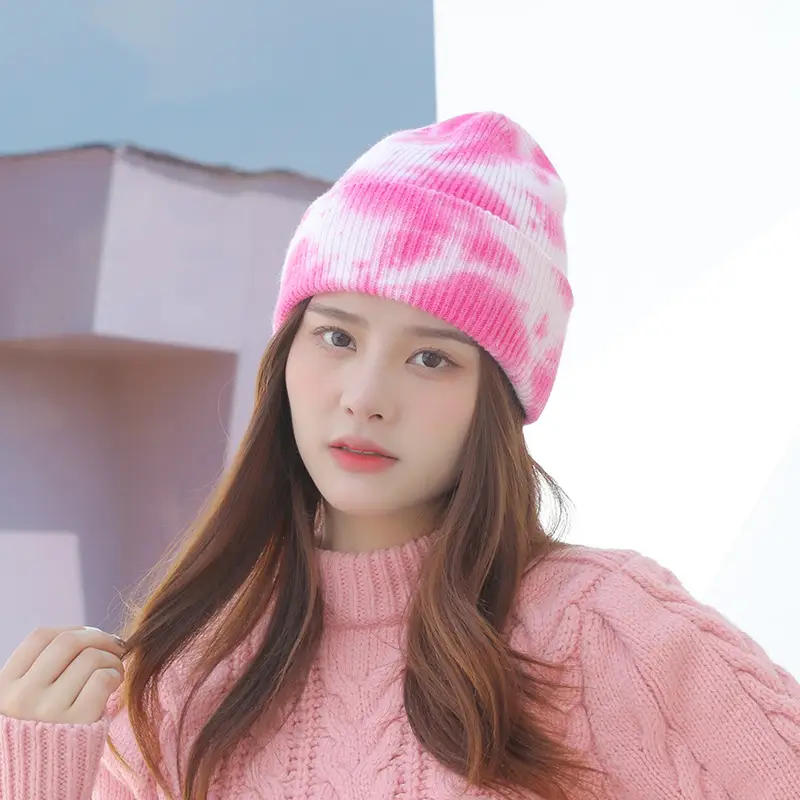 Two-Tone Woolen Couple's Hat for Cold Weather - Image 6