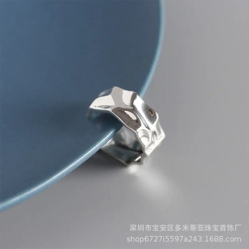 Electroplated Irregular Crown Ring Gold Tone - Image 3