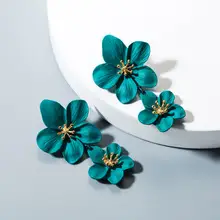Black Flower Earrings for Women Silver Pin Earrings — feature 11