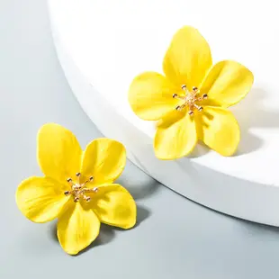 Black Flower Earrings for Women Silver Pin Earrings — feature 19