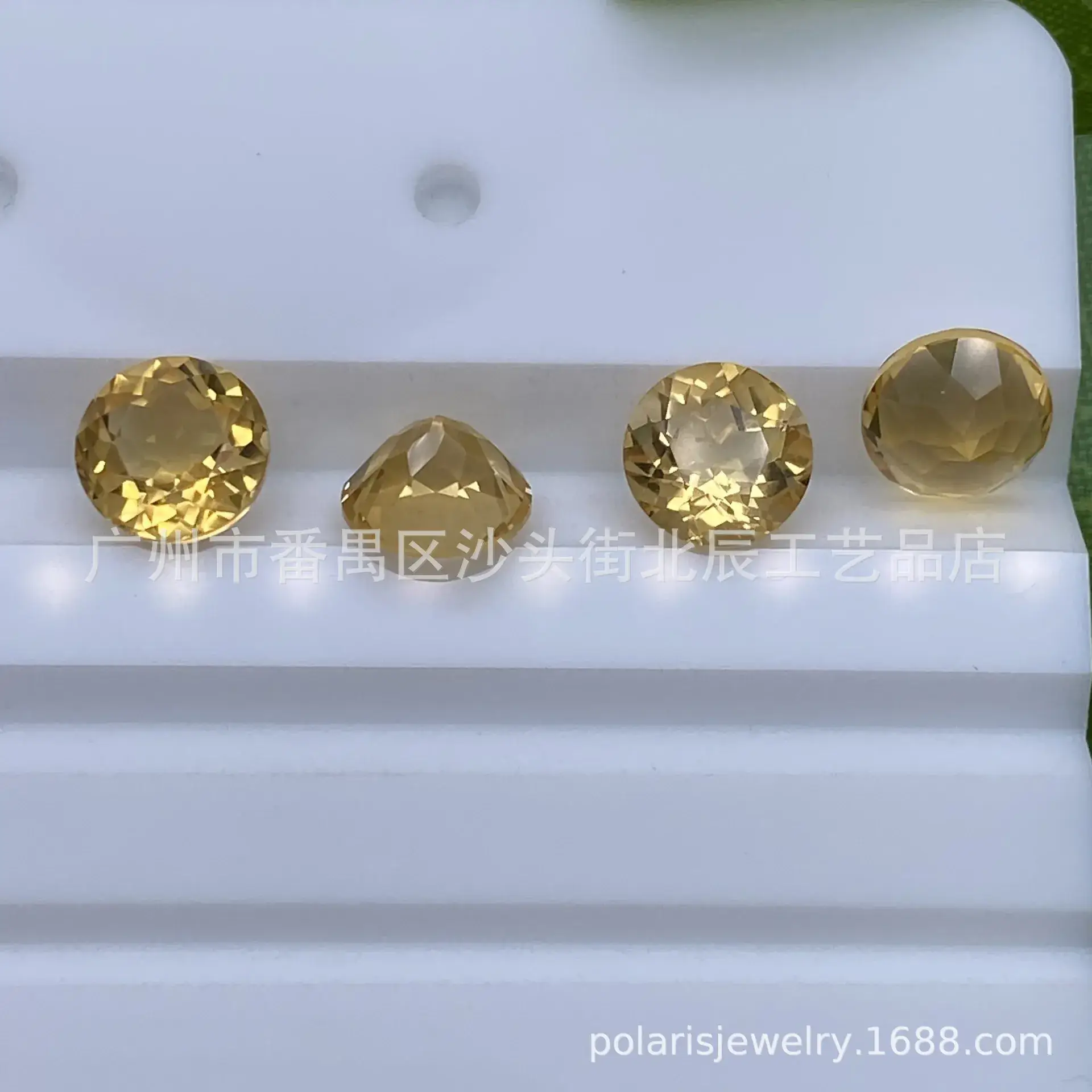 Natural Yellow Crystal Round 1-13mm Medium Color — feature 5