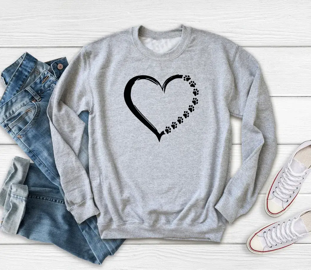Black Heart Print Crewneck Sweatshirt with Diamond Design - Image 4