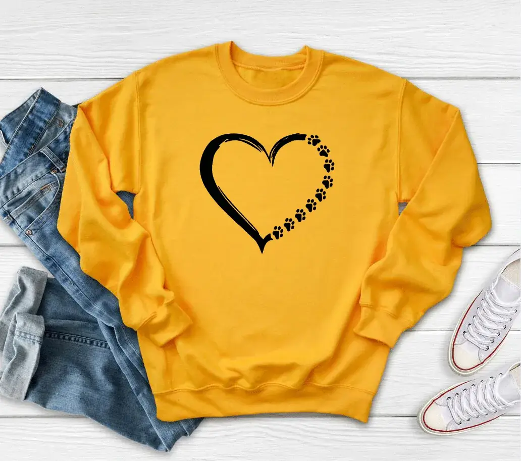 Black Heart Print Crewneck Sweatshirt with Diamond Design - Image 3