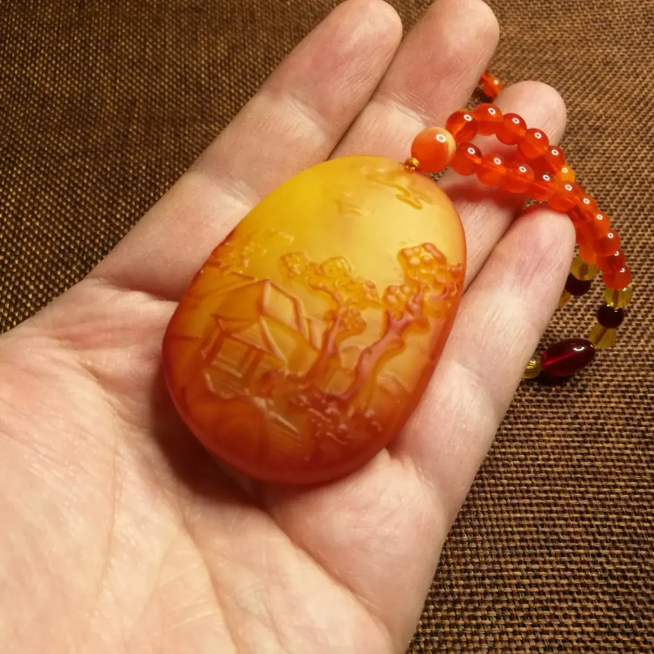 Beeswax Pendant Necklace Yellow Amber Artistic Design — feature 9