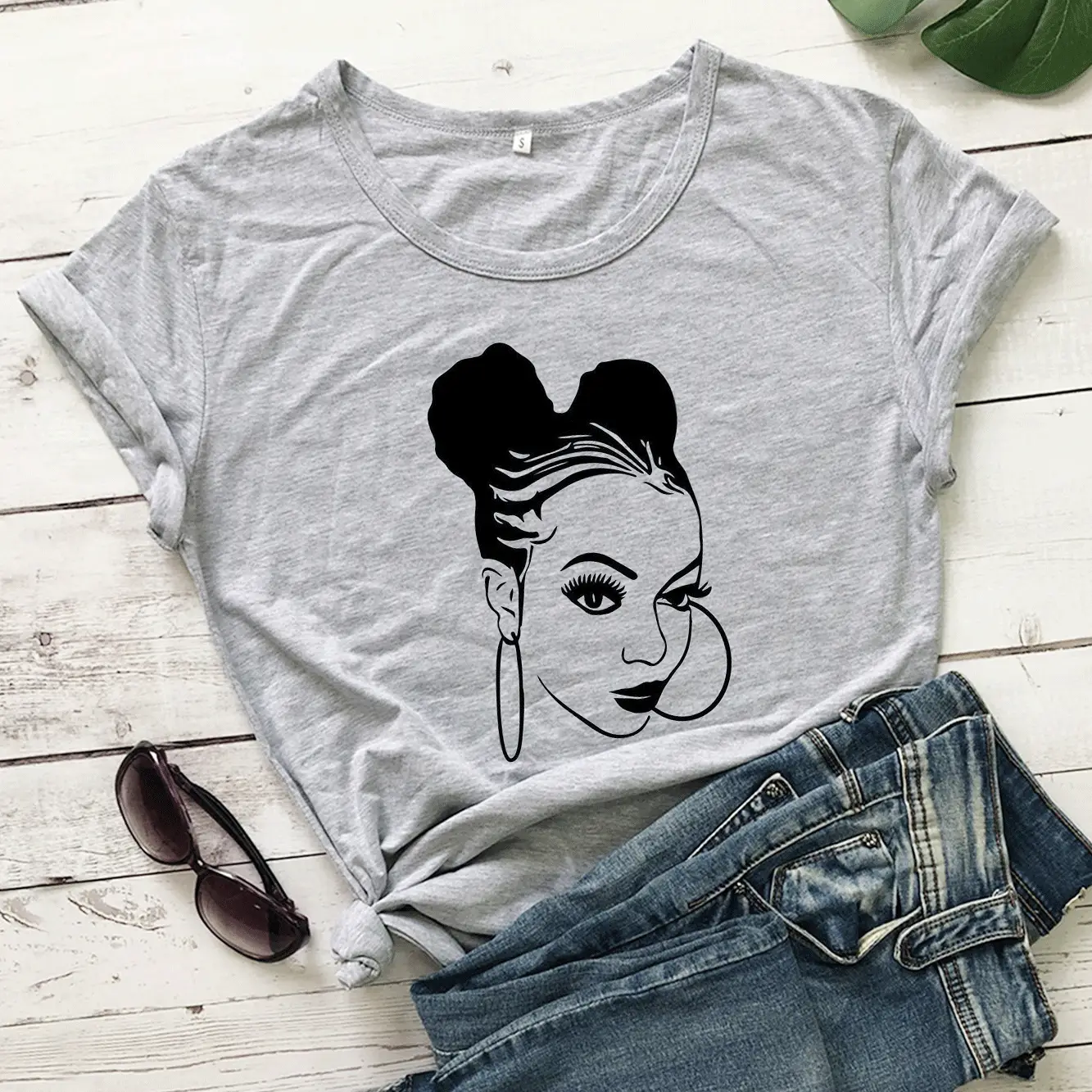Gray Graphic T-Shirt with Big Ear Ring Design - Image 3