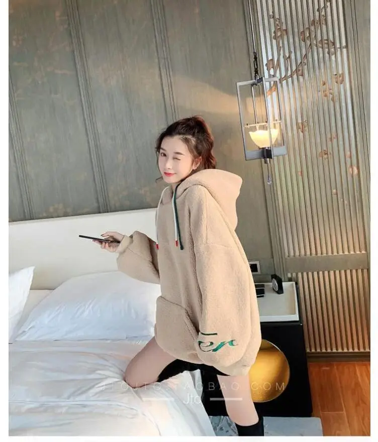 Lamb Wool Hooded Coat Women Loose Winter Embroidered — feature 10