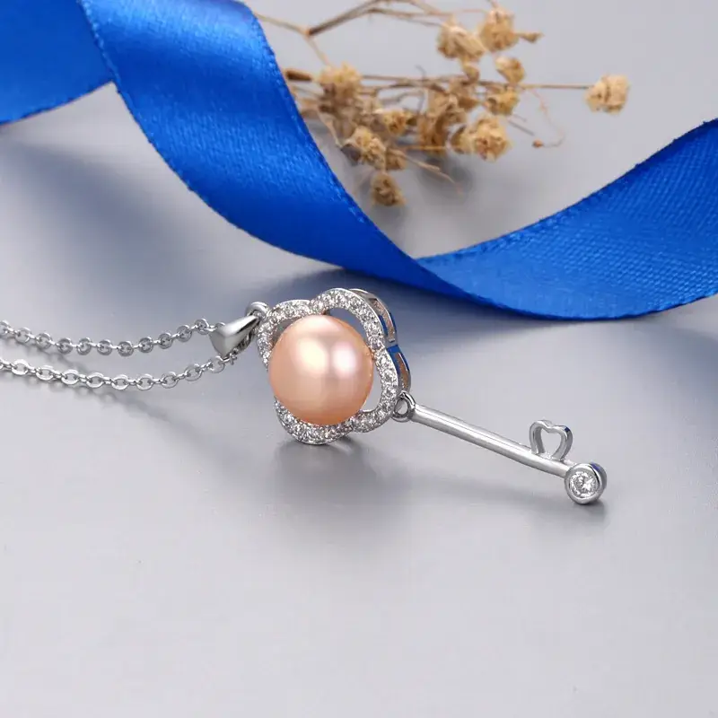 Pearl & Zircon Keychain Pendant Women Gold Silver