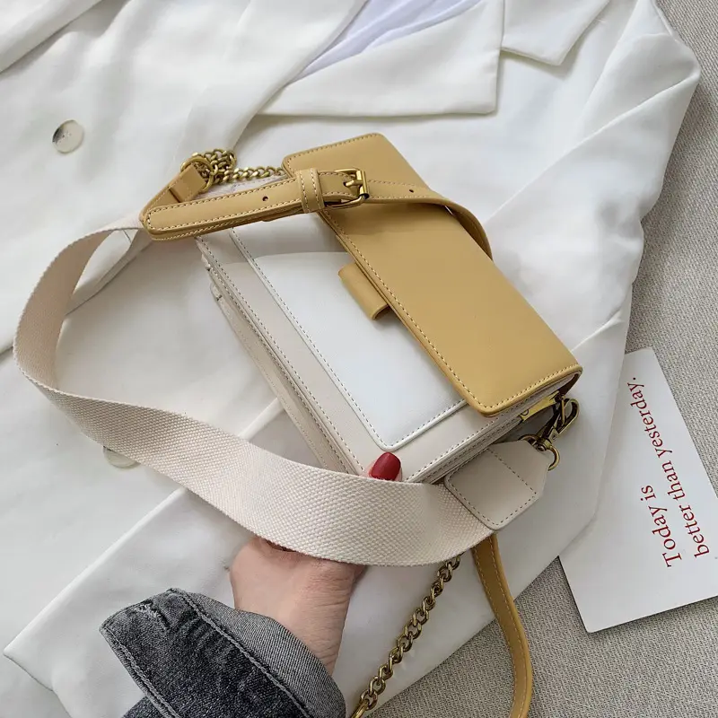 White Leather Shoulder Bag with Chain & Strap - Image 3