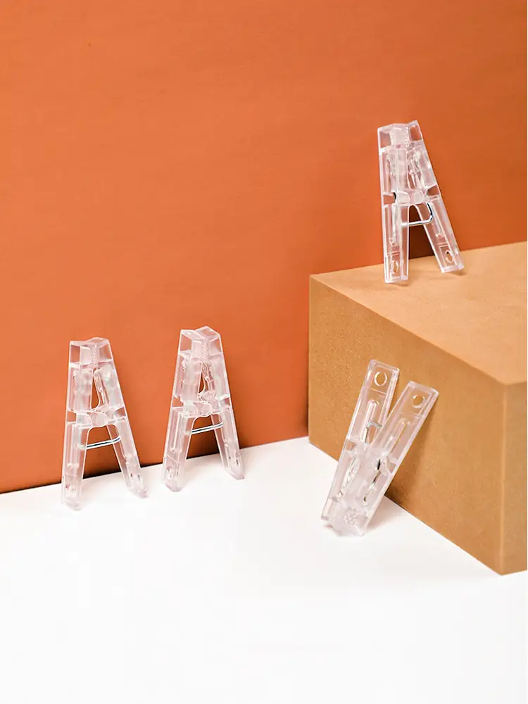 Japanese Style Transparent Plastic Clothes Hanger Set