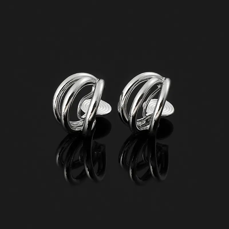 Gold Metallic Ear Clips for Women - 2 Pcs Simple European Design - Image 4