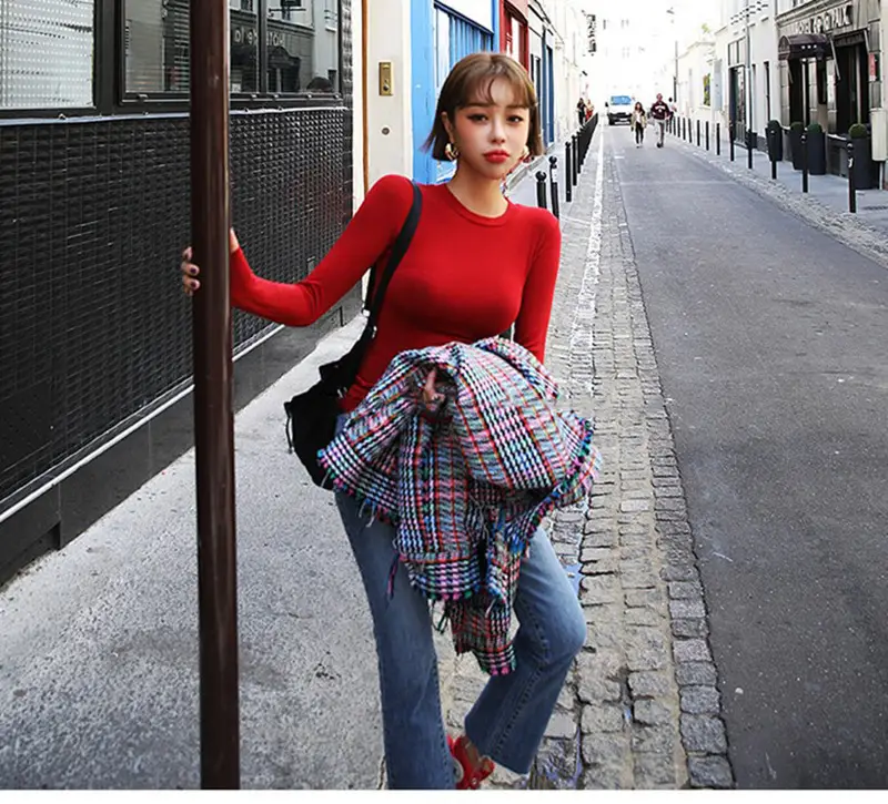 Red Long Sleeve Women's T-Shirt Slim Fit Solid Color — feature 6