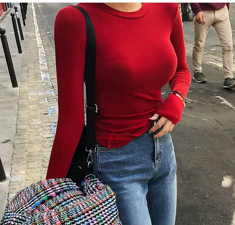 Red Long Sleeve Women's T-Shirt Slim Fit Solid Color — feature 7
