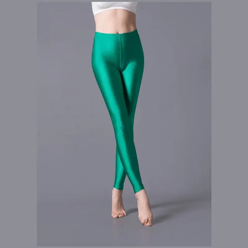 Purple Glossy Leggings for Dance Performance