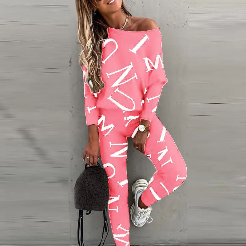 Women 2023 Digital Printed Bat Sleeve Pants Set - Image 2