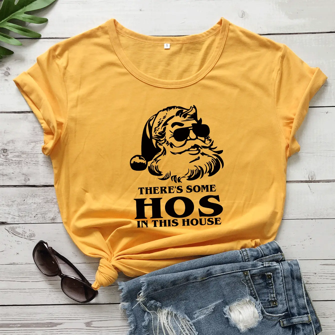 Christmas T-Shirt Santa Claus Hog Print Maroon - Image 10