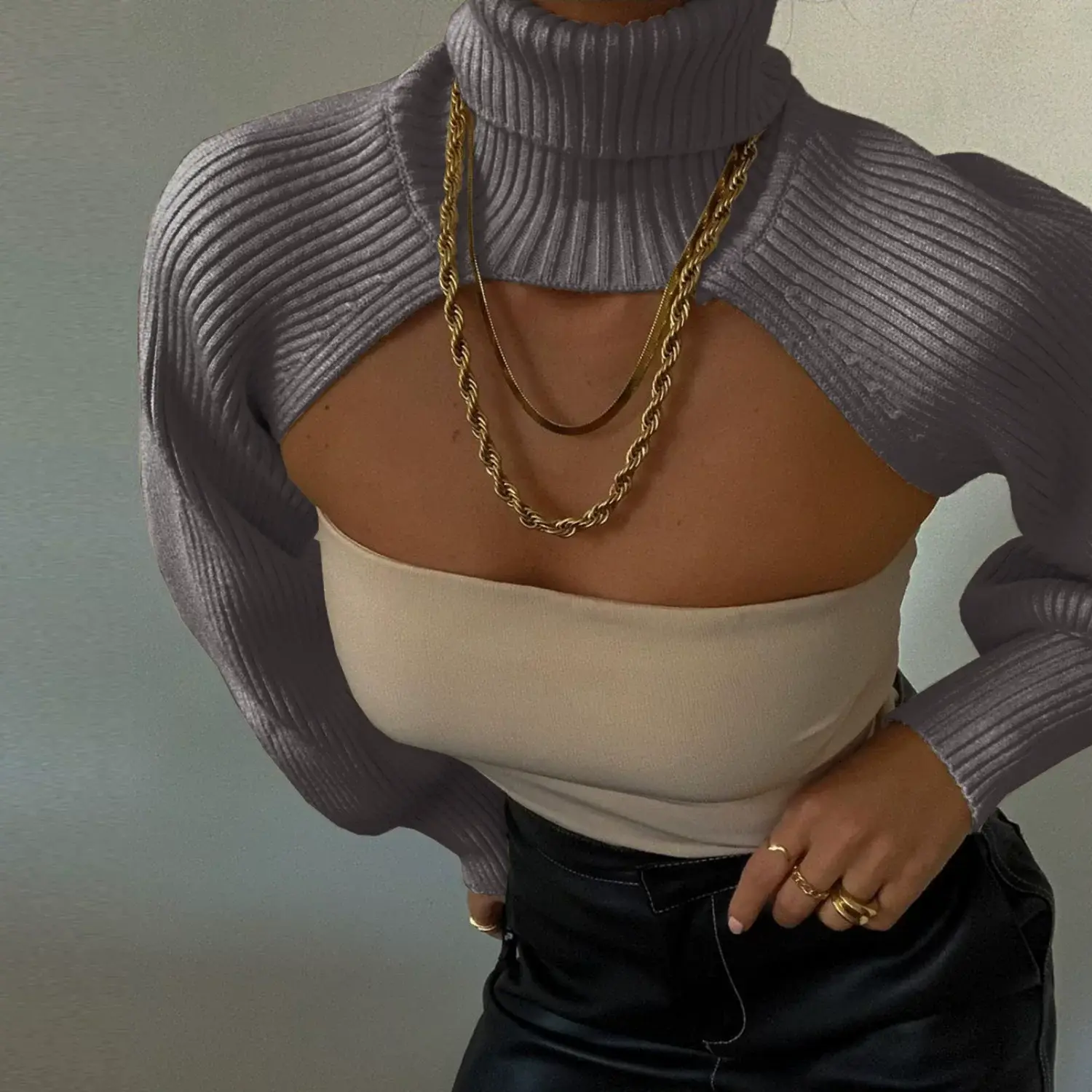 Winter High-Neck Slim Fit Chest Exposing Sweater — feature 14