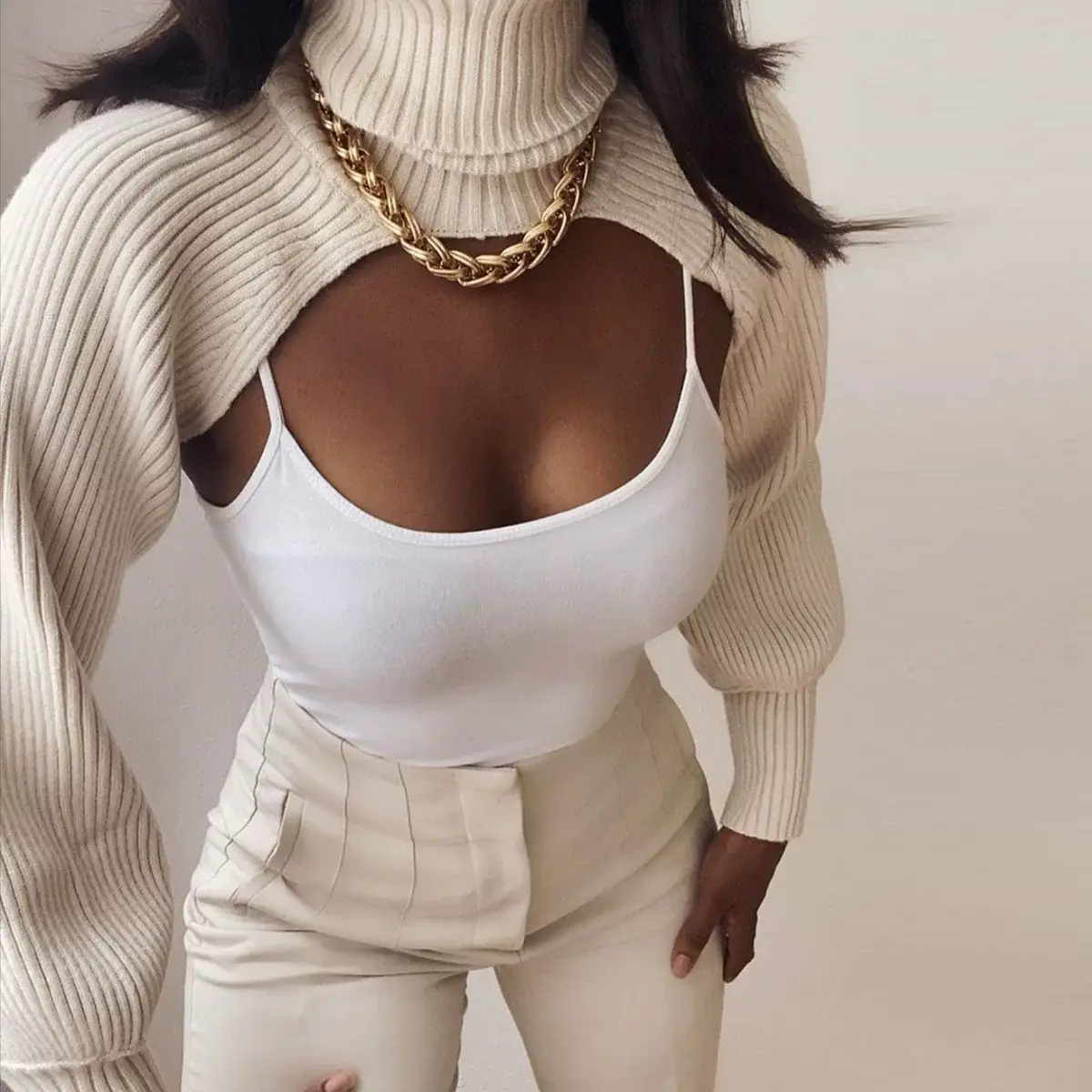 Winter High-Neck Slim Fit Chest Exposing Sweater — feature 6