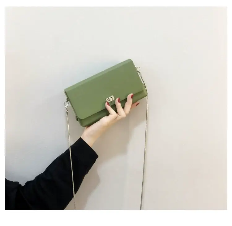 Green Chain Crossbody Bag for Women 2020 — feature 8