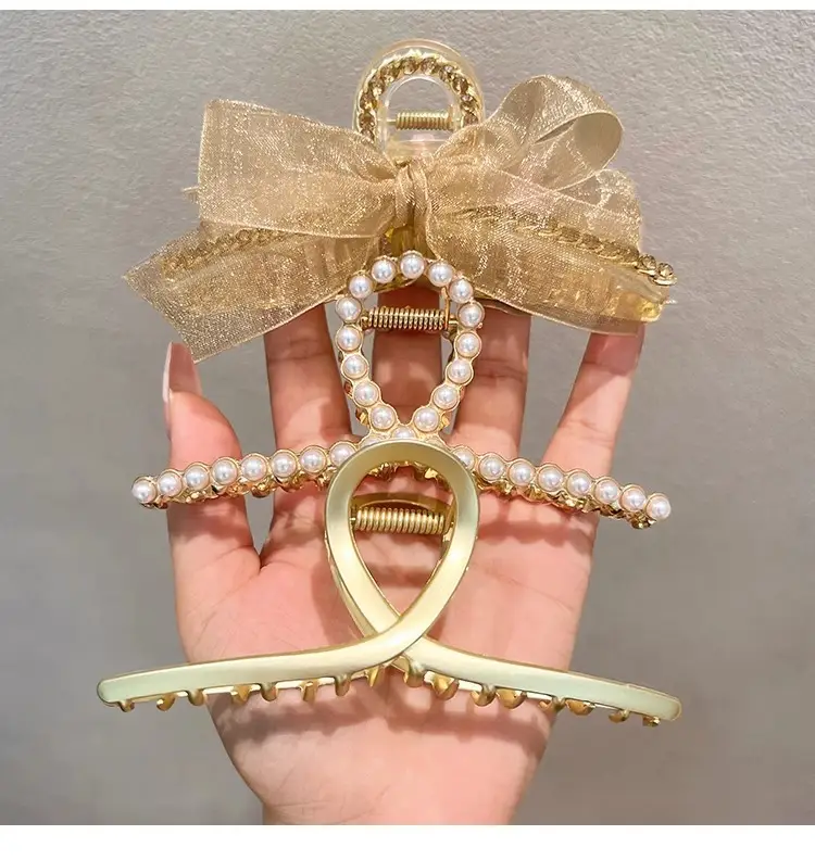 French Retro Pearl Hair Clip Large Size Women — feature 61