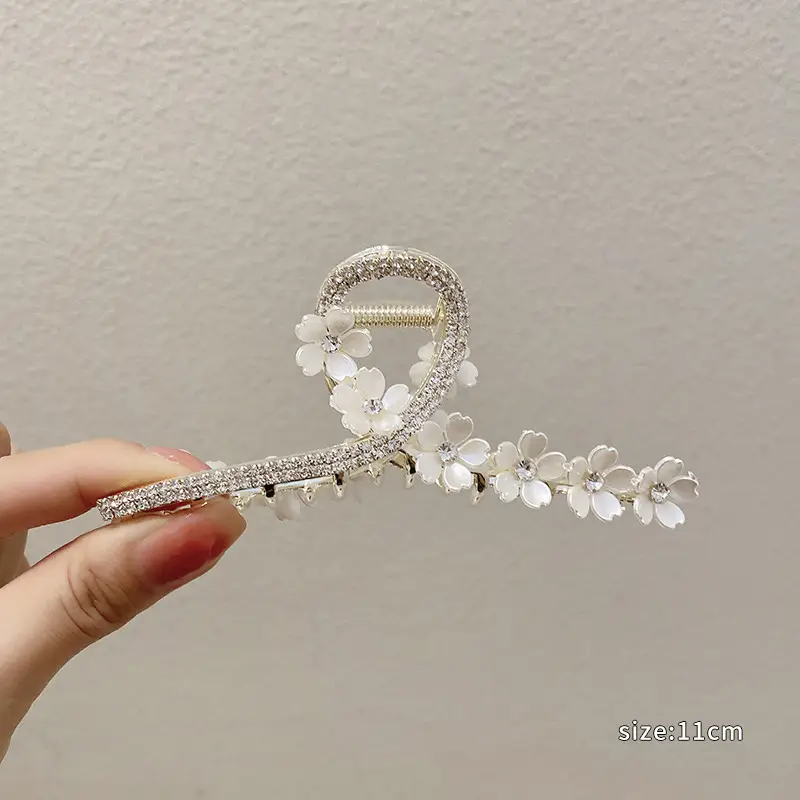 French Retro Pearl Hair Clip Large Size Women - Image 19