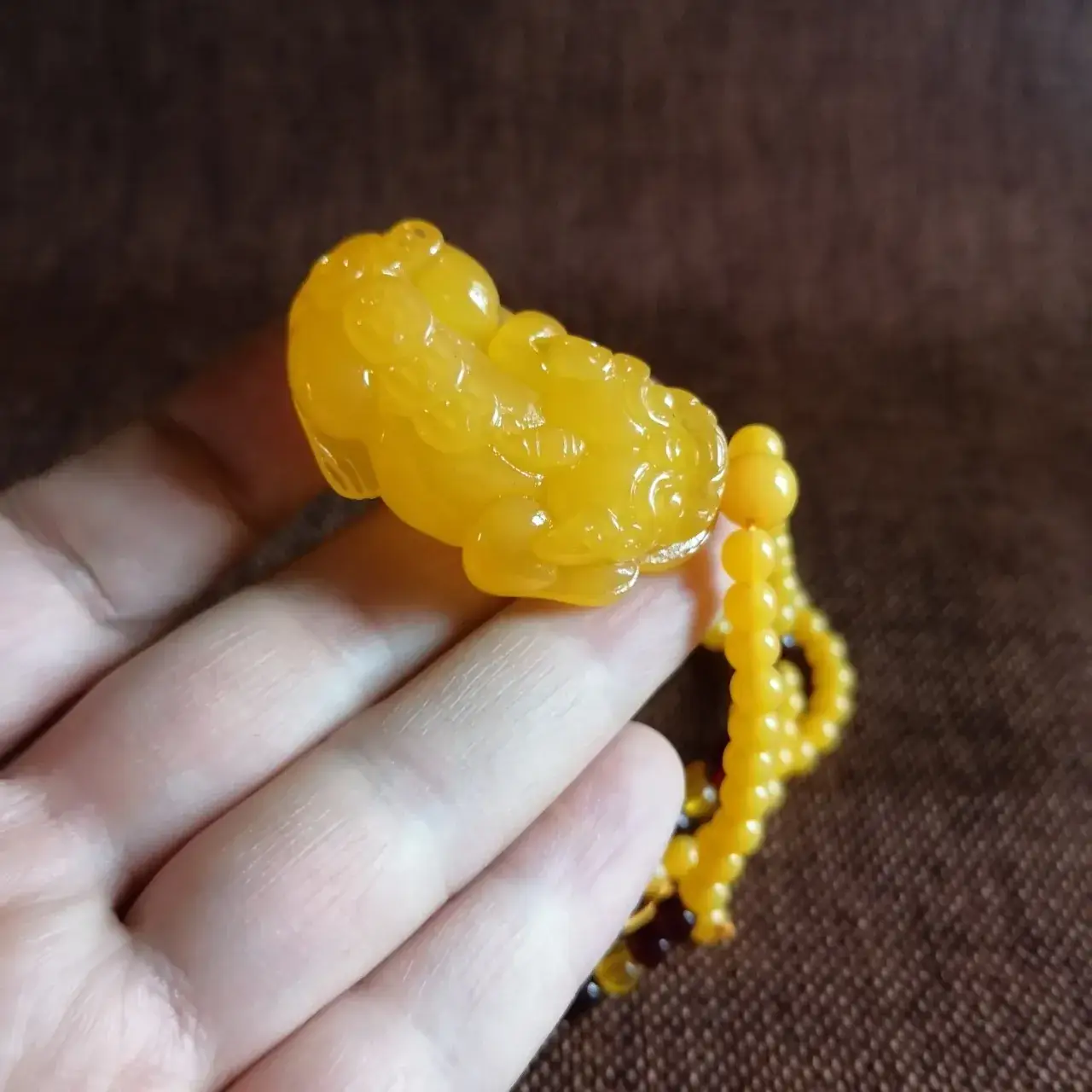 Yellow Beeswax Pixiu Pendant for Men Women — feature 2