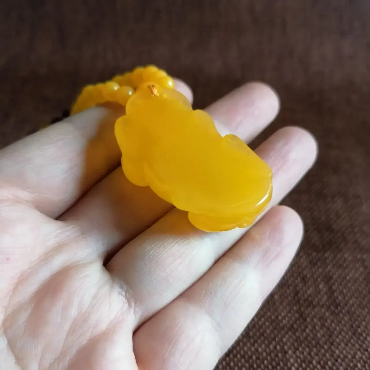 Yellow Beeswax Pixiu Pendant for Men Women — feature 8