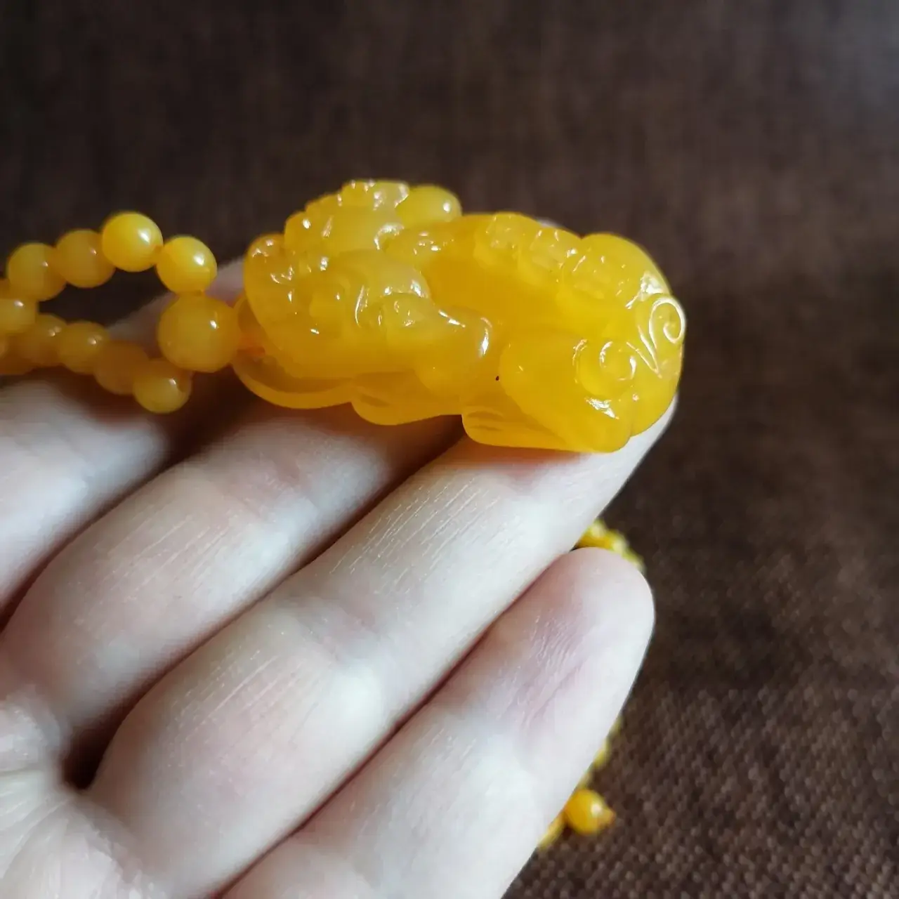 Yellow Beeswax Pixiu Pendant for Men Women — feature 9