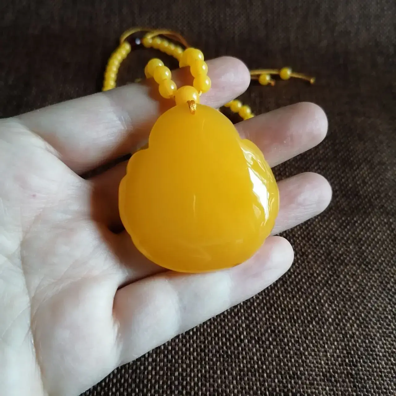 Yellow Beeswax Maitreya Pendant for Men Women Woolen Chain Necklace — feature 6