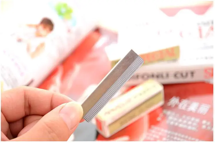 Super Finely Cut Stainless Steel Eyebrow Trimming Blades 100 Pcs — feature 13