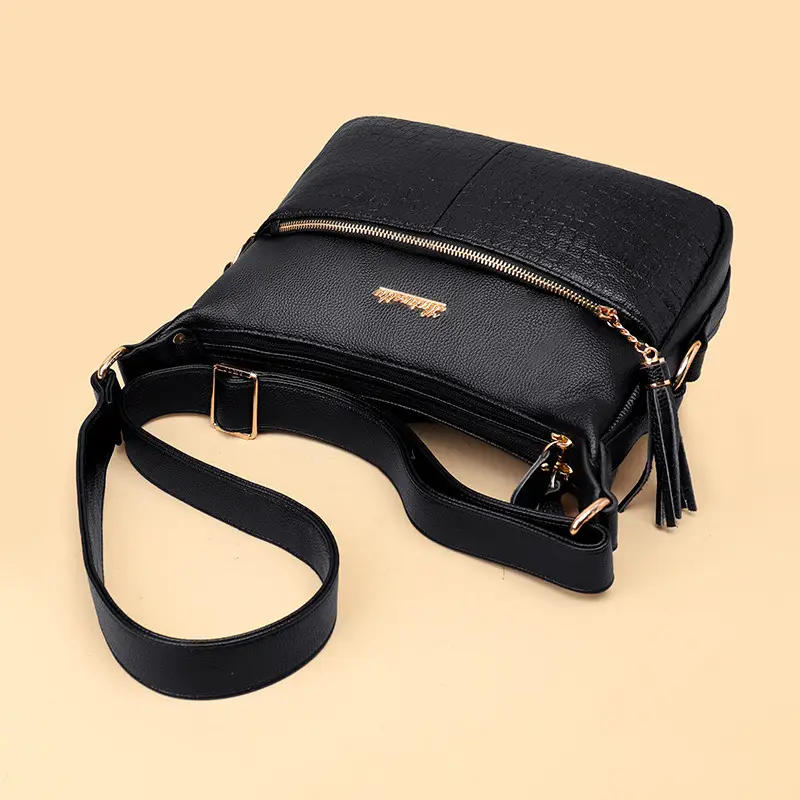 Black Croc Texture Shoulder Bag for Women - Image 3