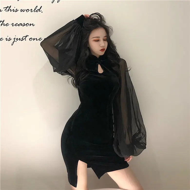 Black Velvet Slimming Cheongsam with Split Skirt & Lantern Sleeve — feature 4