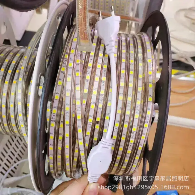 5050 LED Light Strip Waterproof 110V 60W - Image 3