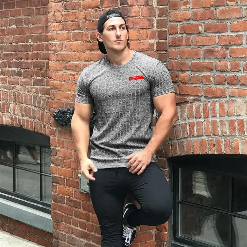 Men's Gray Muscle Sports Round Neck Slim Fit T-Shirt