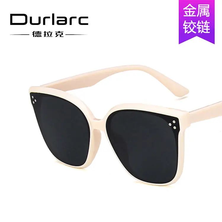 Women Sunglasses with Metal Studs 2021 Trendy - Image 10
