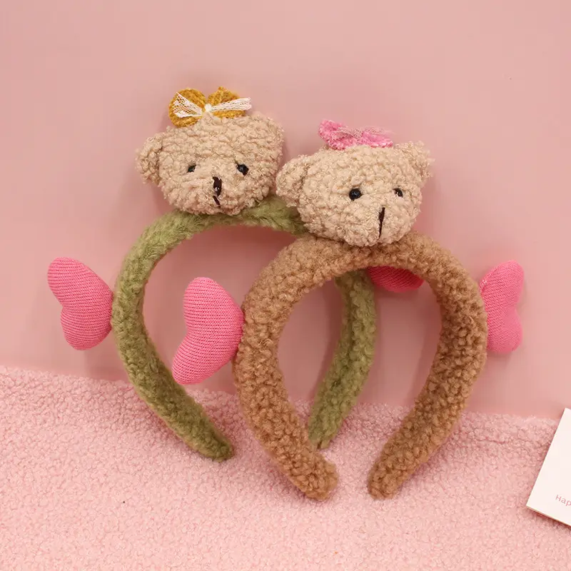 Cute Bear Hairband with Face Wash Holder - Image 12