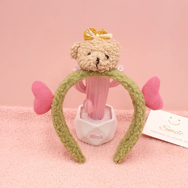 Cute Bear Hairband with Face Wash Holder - Image 3