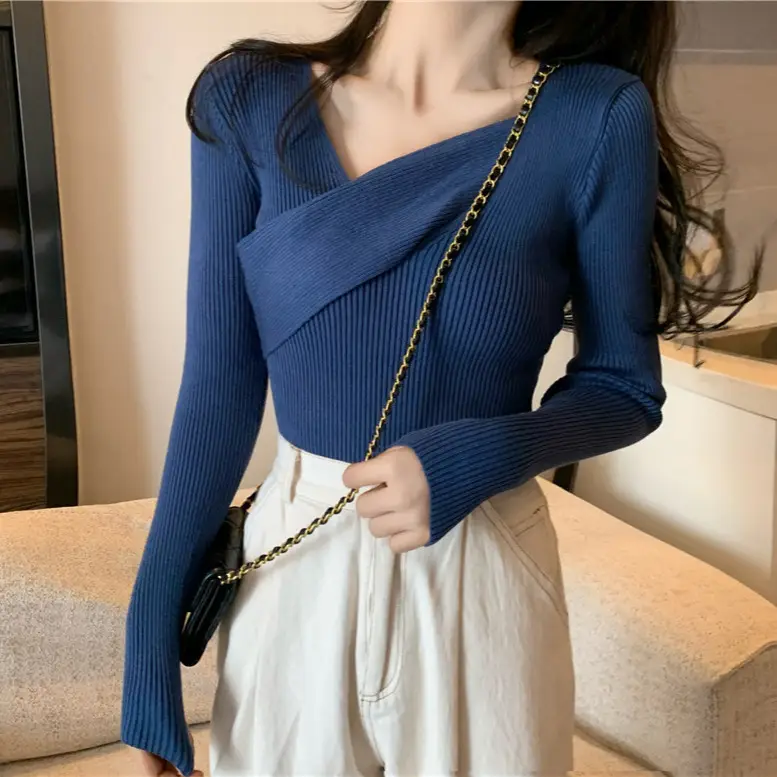 Blue V-Neck Long Sleeve Knit Top for Women - Image 9