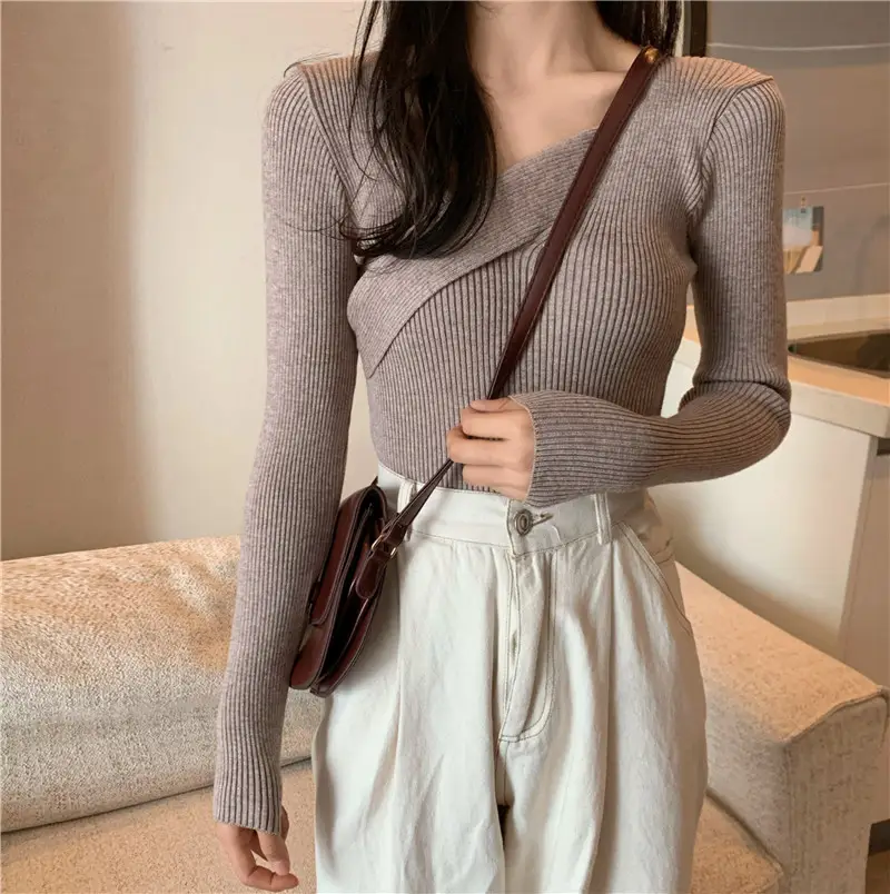 Blue V-Neck Long Sleeve Knit Top for Women - Image 6