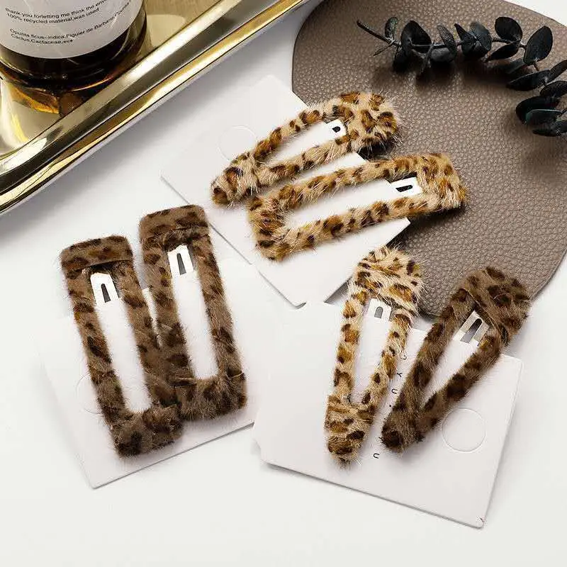 Leopard Print Heart Hairpin Clip for Girls & Adults - Image 5